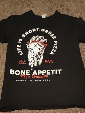 Black Short Sleeve Tee